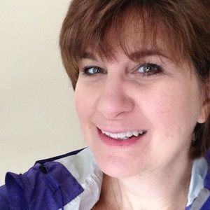 Meet your Posher, Laurie